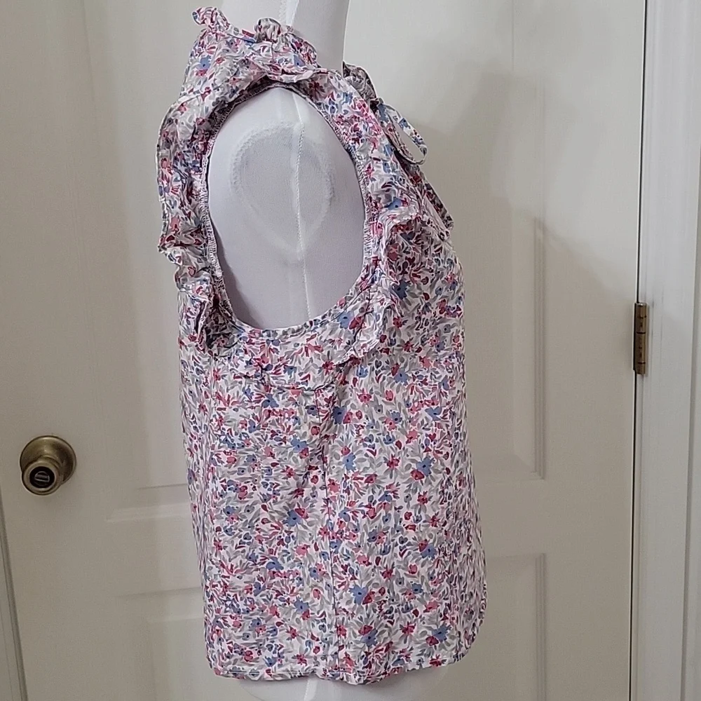 BB Dakota by Steve Madden, Size M Floral Ditzy Patterned Cap Sleeve Top, EUC